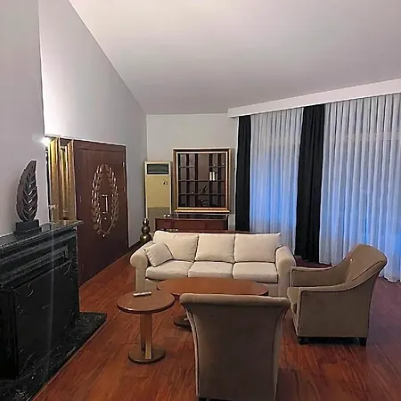 Synosse Park 4*